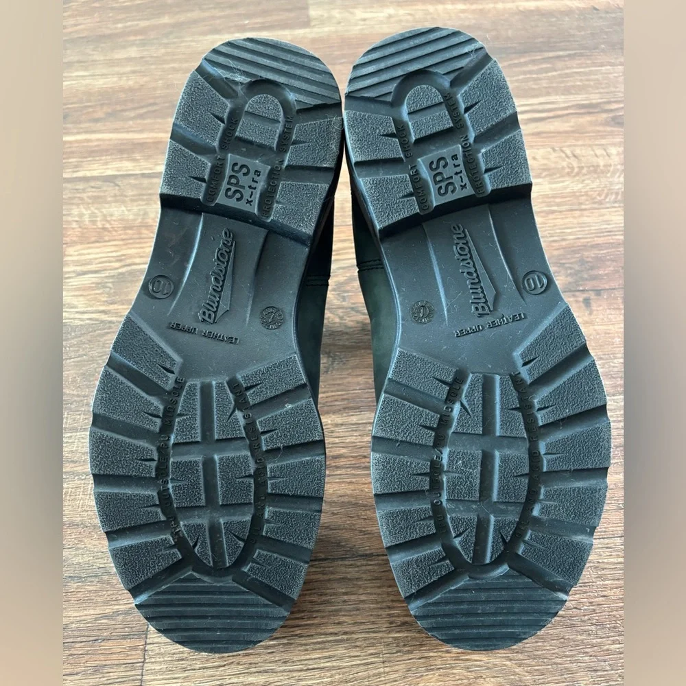 Blundstone Men's Rustic Black Chelsea Classic Boots - Picture 9 of 16